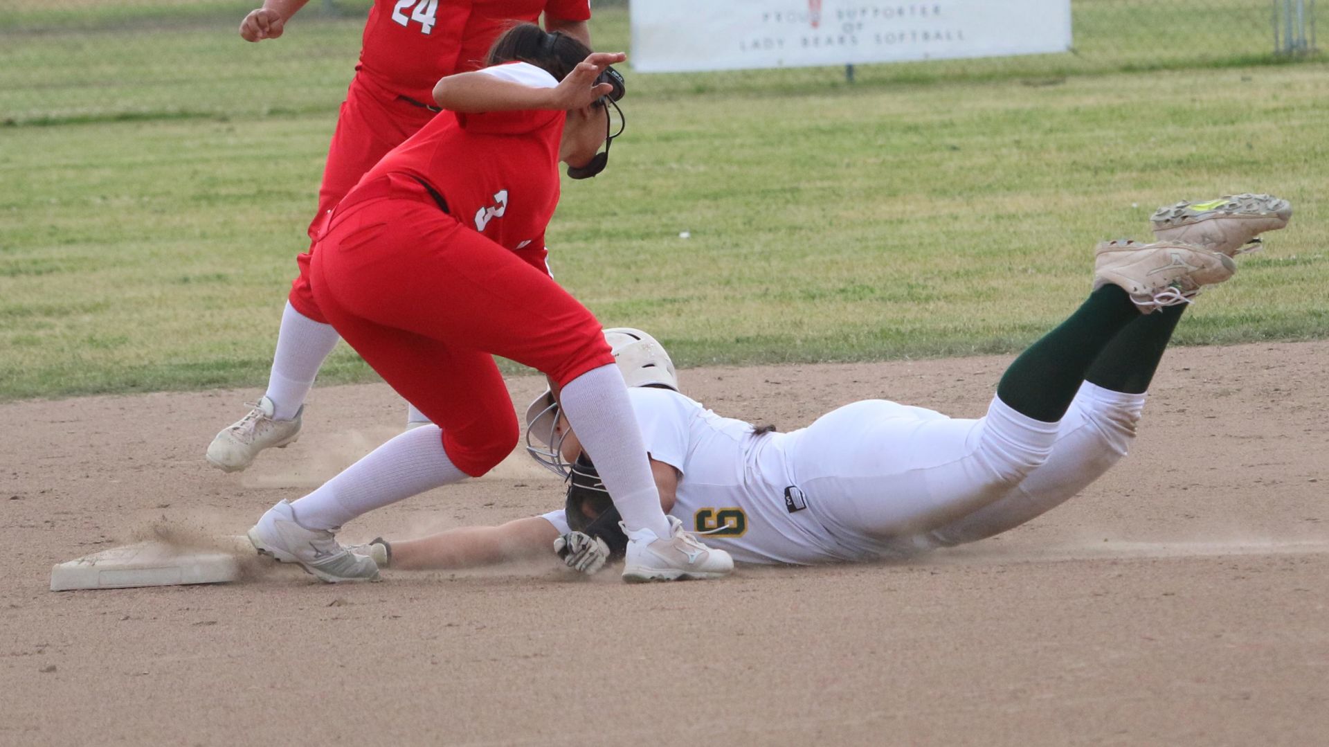 Randall’s 3-run homer propels Golden Bears in fourth inning